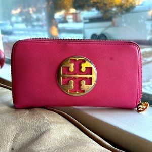 Tory Burch Saffiano Wallet Pink Leather Clutch